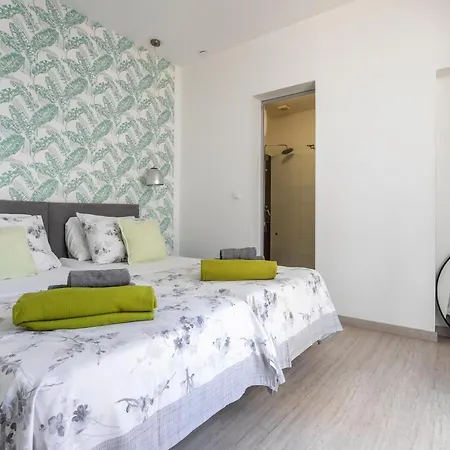 Skansi Hostel Hvar Town