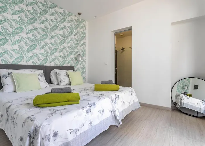 Skansi Hostel Hvar Town