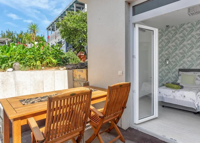 Hostel Skansi Hvar Town