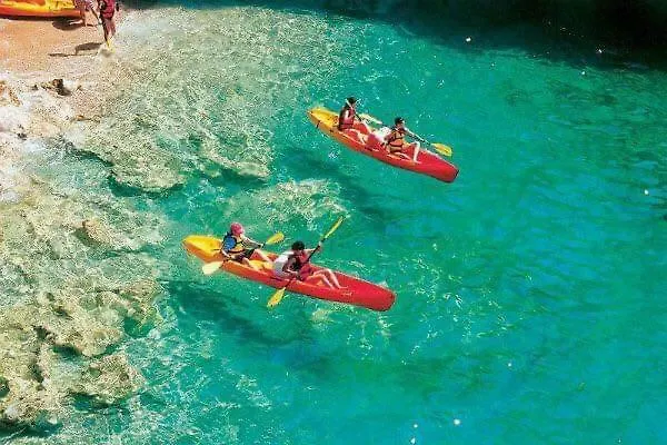 스칸시 호스텔 흐바르